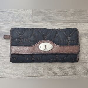 Fossil Key Per Black Floral Embroidery Quilted Black Chocolate Brown Wallet Y2K